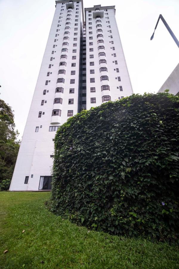 4-7 Pax Genting View Resort Kempas Residence -Free Wifi, Netflix And Free Parking Genting Highlands Exterior foto